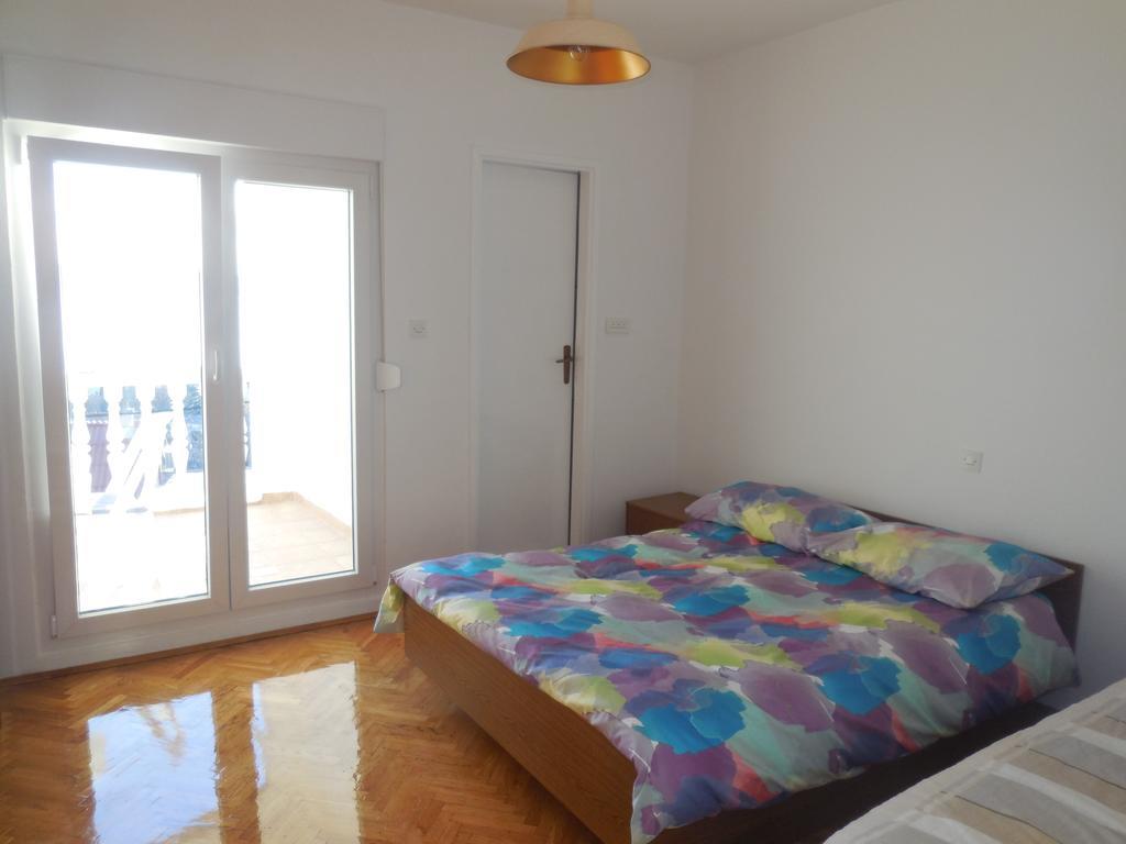 Apartments Veni Up Starigrad Paklenica Esterno foto